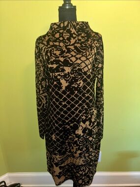 VENUS Black and Brown Floral Lattice Knit Long-Sleeve Dress